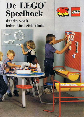 De LEGO Speelhoek (The LEGO Play Area)