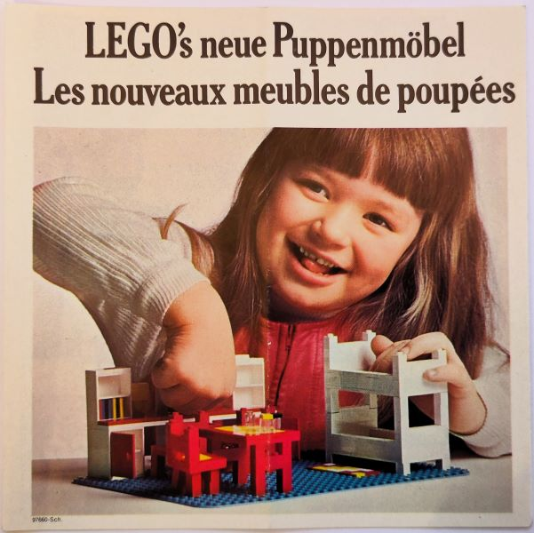 1973 Medium Swiss - LEGO's neue Puppenmöbel / Les nouveaux meubles de poupées (97660-Sch.)