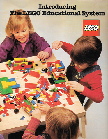 1976 Large Dacta Folder (Introducing The LEGO Educational System)