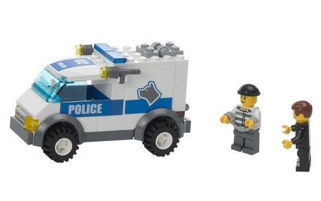 LEGO City Police Headquarters Set 7744 - US