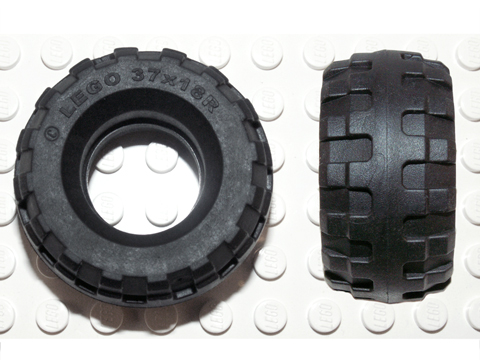 LEGO Wheel 37x18 R Tyre With Yellow Rim 2 Piece 2682 