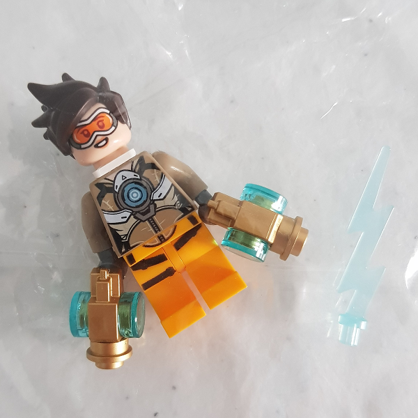 Lego tracer hot sale minifigure