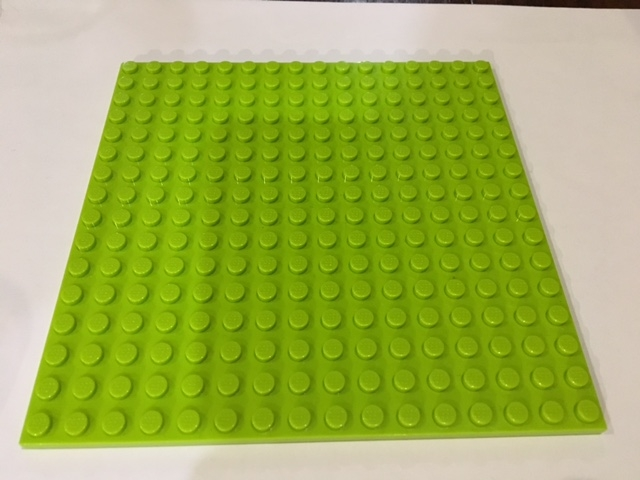 N165 16x Lime Green Lego 1 x 2 Flat plates used condition 
