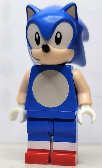  LEGO Ideas Minifigure - Sonic The Hedgehog with Accessories and  Minifigureland Tile (All New for 2022) 21331 : Toys & Games