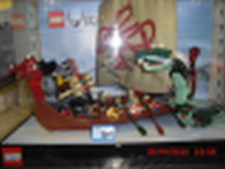 Display Assembled Set, Viking Set 7018 in Plastic Case
