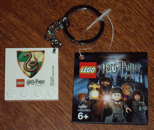 4 x 4 Tile, Modified - Key Chain with HP Slytherin Crest Pattern (Sticker)