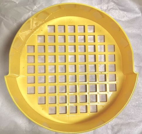 Sort & Store Minifigure Head, Sorting Tray 2, Top with Large Holes