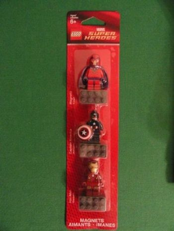 Magnet Set, Minifigures Super Heroes (3) - Magneto, Captain America & Iron Man - Glued with 2 x 4 Brick Bases blister pack