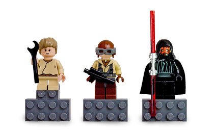 Magnet Set, Minifigures SW (3) - Anakin Skywalker, Darth Maul, Naboo Fighter Pilot - with 2 x 4 Brick Bases blister pack