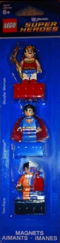 Magnet Set, Minifigures Super Heroes (3) - Wonder Woman, Superman & Two-Face - Glued with 2 x 4 Brick Bases blister pack