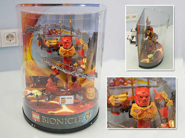 Display Assembled Set, Bionicle 70787 Tahu in Plastic Case with mounts