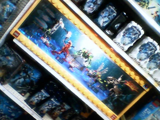 Display Assembled Set, Large Plastic Case Light and Sound with Bionicle Mahri, Hydraxon, Gadunka, Karzahni (shows 8910, 8911, 8913, 8914, 8922, 8923, 8940)