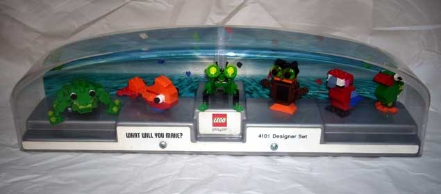 Display Assembled Set, Small Plastic Case - 4101 Wild Collection