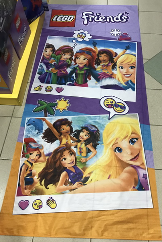 Display Flag Cloth, Friends, 10 Girls