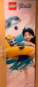 Display Flag Cloth, Friends, Emma, Cat and Dolphin (Heavy Fabric, Dual Sided)