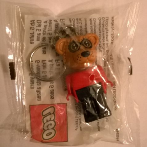 Raccoon 4 Key Chain - Twisted Metal Chain, no LEGO Logo on Back