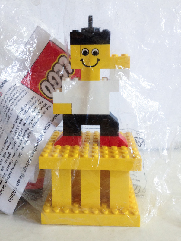 Good Luck Model (Glued) - Olympic Games 2004 Athens