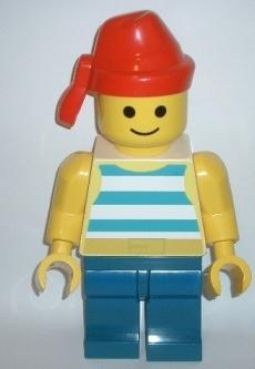 Display Figure 7in x 11in x 19in (Pirate)