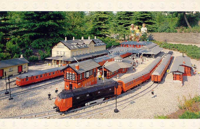 Postcard - Legoland Parks, Legoland Billund - Miniland, Klampenborg Station
