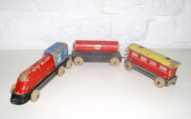 Wooden Pull-Along Train