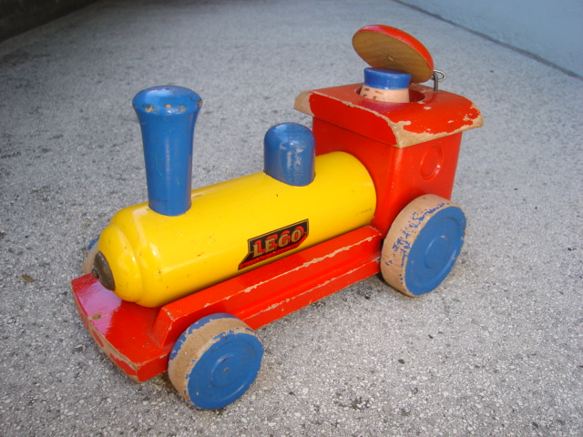 Wooden Pull-Along Locomotive
