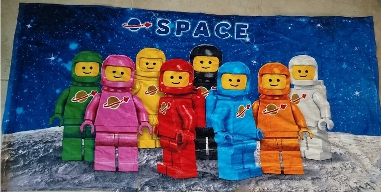Towel, Classic Space Minifigures, 70 x 140 cm