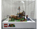 Gear No: SMdisplay02  Name: Display Assembled Set, Set 71391 and Super Mario Minifigures from Sets 71360 and 71387 in Plastic Case