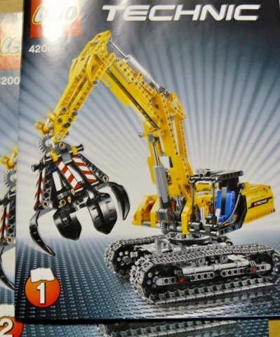 Buy Excavatrice LEGO Technic 42006 Online Liban