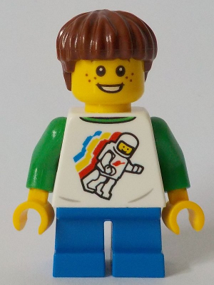 helikopter Etna underjordisk Boy, Classic Space Shirt with Minifigure Floating and Back Print, Blue  Short Legs, Reddish Brown Hair : Minifigure cty1046 | BrickLink