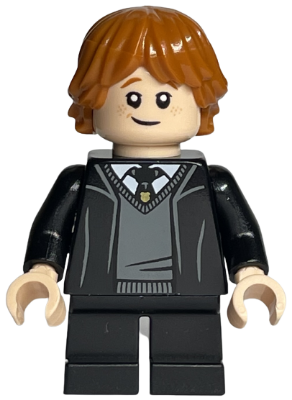 Ron Weasley - Hogwarts Robe, Black Tie