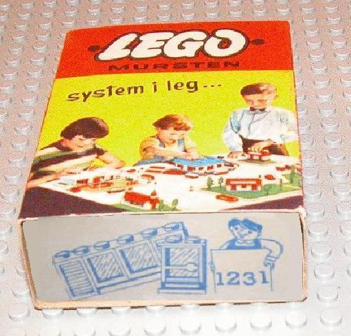 Windows and Door with Glass, Red