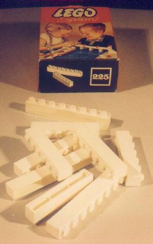 1 x 6 and 1 x 8 Bricks