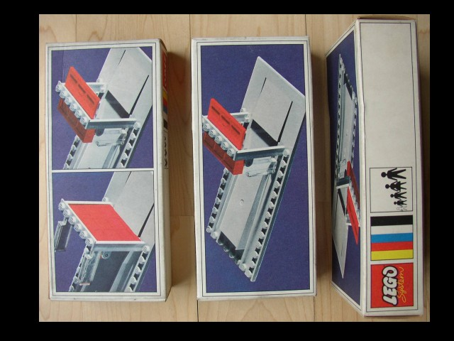 Garage Plate and Door (Gray Base and Door Frame)