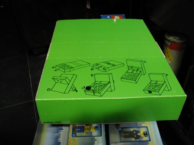 Fabuland Minifigure Retailer Box (194510)