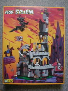 LEGO 6097 Night Lord's Castle Nearly 100% Complete w/Box and Instructions  42884060978