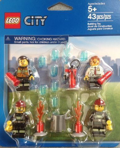 City Fire Accessory Set blister pack