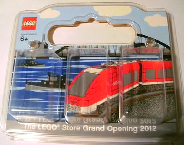 LEGO Store Grand Opening Exclusive Set, Jersey Gardens, Elizabeth, NJ blister pack