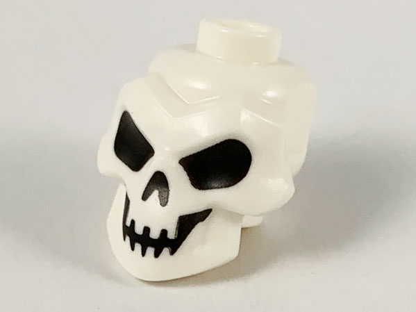 Lego Lot Of 2 White Skeleton Heads #55