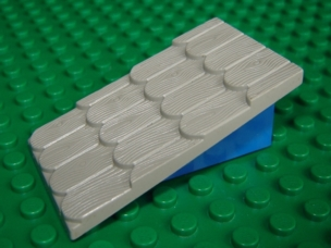 Lego Fabuland 787 Tuile Roof Support with Green Roof Slope 3670 3654 3668 F20 
