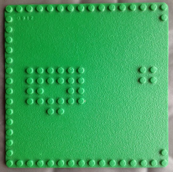 Baseplate 16 x 16 with Control Tower Set 340 Stud Pattern : Part 912