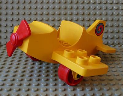 duplo red plane