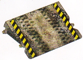 Paper Plastic Laminated, Ramp with Black and Yellow Danger Stripes and Tire Tracks for Set 8165 (84605/4540612)