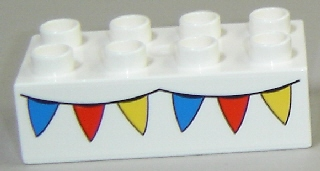Duplo, Brick 2 x 4 with Blue, Red and Yellow Bunting Pattern