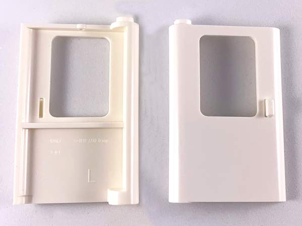 Door 1 x 4 x 5 Train Left, Thick Support at Bottom