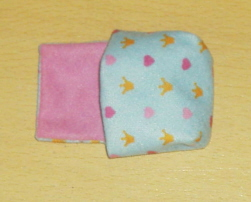 Duplo, Cloth Sleeping Bag with Orange Crowns and Pink Hearts Pattern