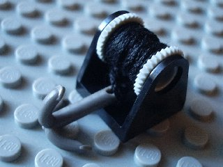 String Reel 2 x 2 Complete with Black String Thin and Dark Gray Grappling Hook (2585 / 2584 / x77a / 30192)