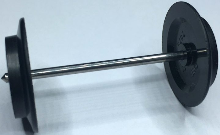 Train Wheel Pair on Chrome Silver Metal Axle with Slots (2879 / bb0837)