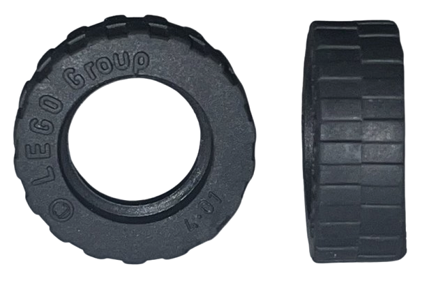 Tire 17.5mm D. x 6mm with Shallow Staggered Treads