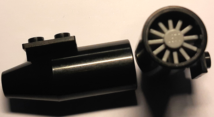 Engine, Smooth Large, 2 x 2 Thin Top Plate with Light Bluish Gray Center (4868b / 4869)