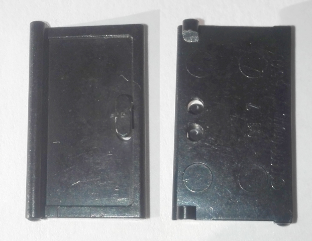 Door 1 x 2 x 3 with Vertical Handle